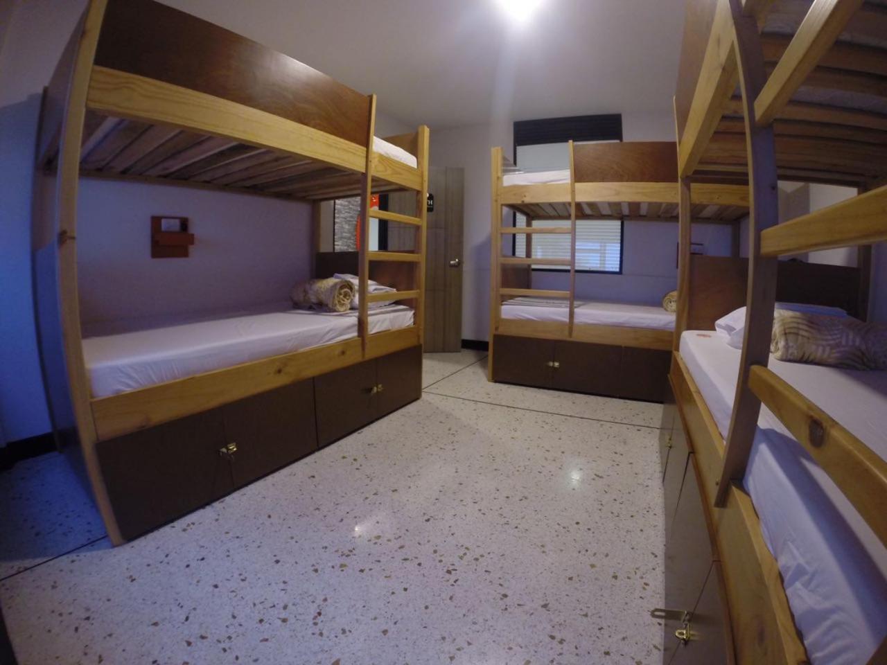 Wanderlust Hostel Armenia  Esterno foto