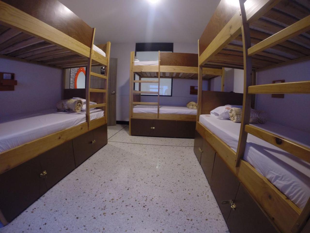 Wanderlust Hostel Armenia  Esterno foto